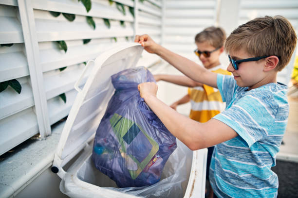 Best Yard Cleanup Services  in Warrensville Heights, OH
